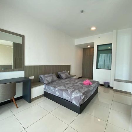 DWharf Port Dickson (Private Condo) Porto Dickson Exterior foto